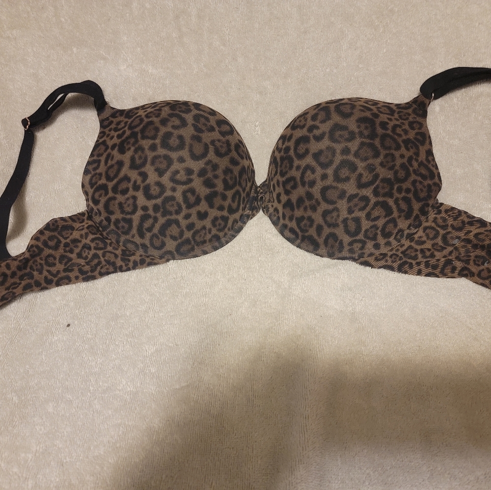 38C Smart & Sexy bra